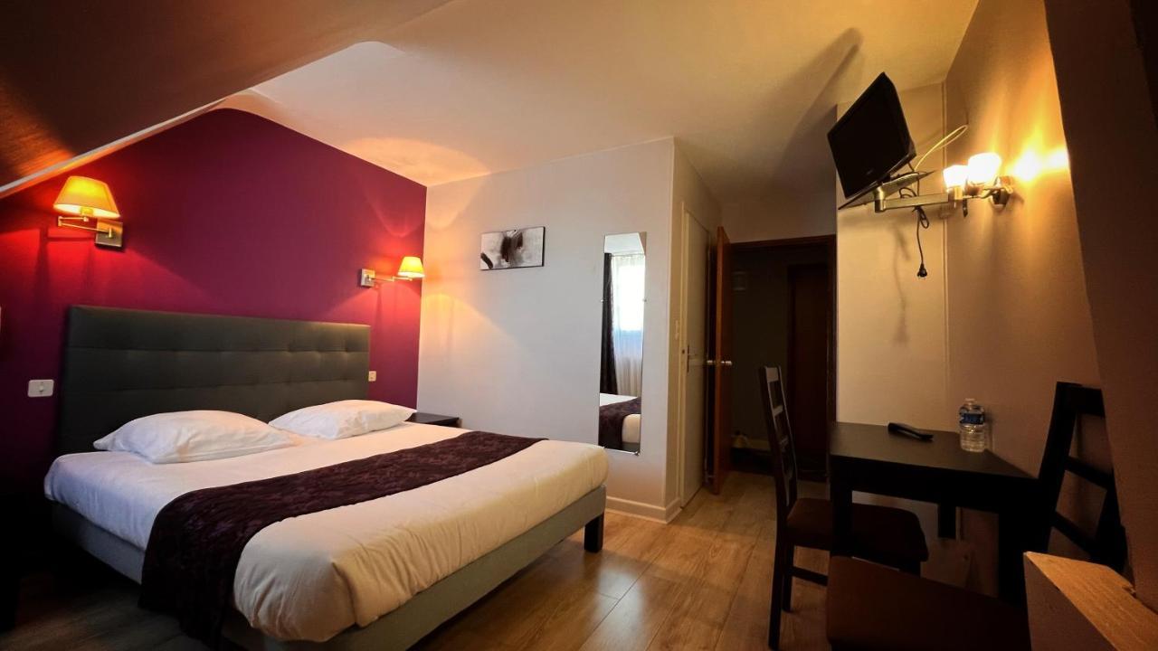 Logis Hotel Restaurant Des Voyageurs Tarnac Exterior photo